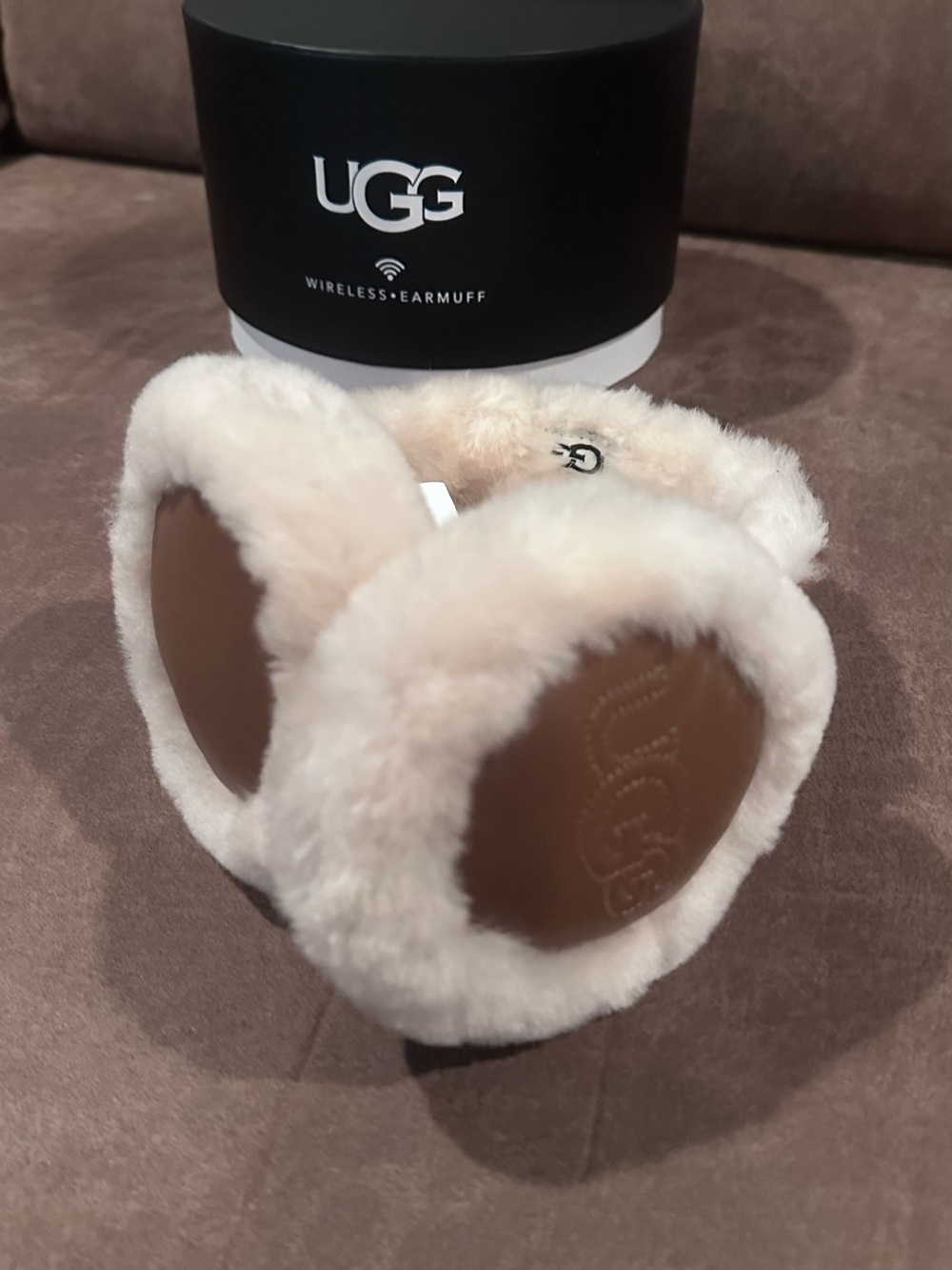 UGG Wireless Earmuffs